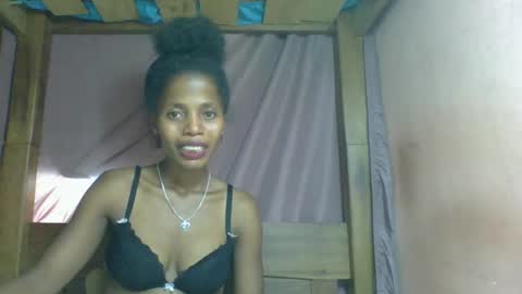 Snapshot of rosiahot1 chatting on March 1, 11:47 pm rosia online show from March 1, 11:47 pm