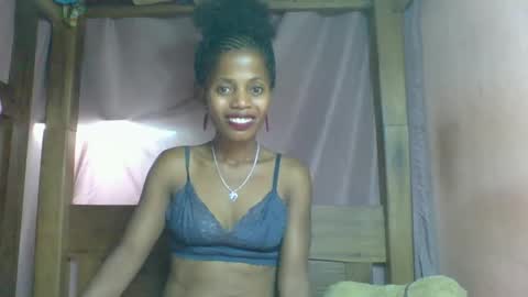 Snapshot of rosiahot1 chatting on March 7, 1:51 pm rosia online show from March 7, 1:51 pm