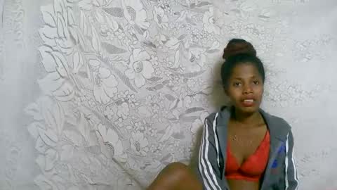 Snapshot of rosiahot1 chatting on September 23, 5:38 pm rosia online show from September 23, 5:38 pm
