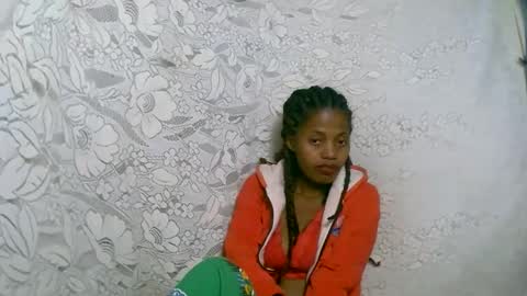 Snapshot of rosiahot1 chatting on October 8, 2:20 am rosia online show from October 8, 2:20 am