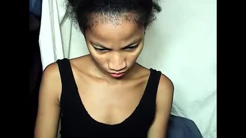 rosie6601 online show from April 12, 5:12 am