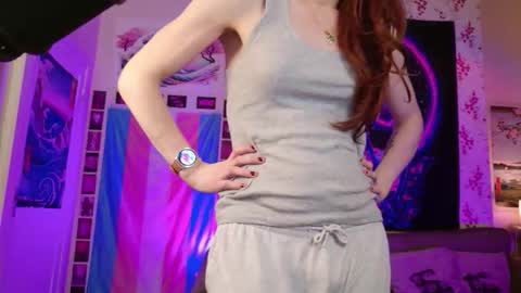 Snapshot of rosieplay chatting on November 8, 7:01 pm RosieFem online show from November 8, 7:01 pm