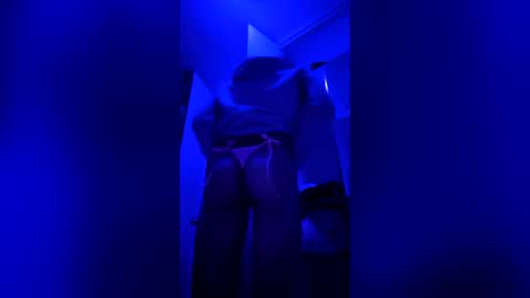 Snapshot of rosiknoww chatting on August 2, 12:31 am rosiknoww online show from August 2, 12:31 am