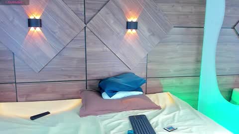 Snapshot of rossedamore chatting on November 25, 10:10 pm Rosse online show from November 25, 10:10 pm