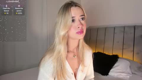 Rosse Daw Independent model  online show from December 16, 10:15 pm