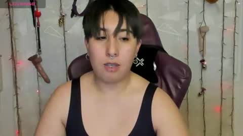 Snapshot of rossedemond30 chatting on May 13, 9:11 pm ROSSE DEMOND online show from May 13, 9:11 pm