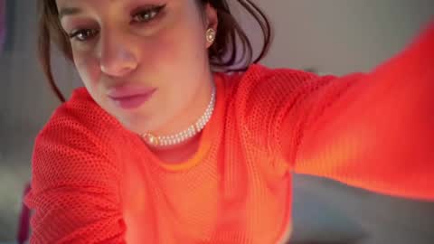 Snapshot of rosyemily chatting on February 2, 8:30 pm Hi Im Maria Check my Bio online show from February 2, 8:30 pm