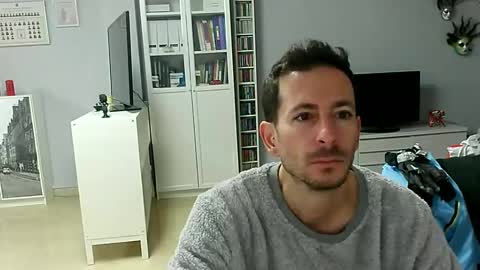 roubarixx online show from December 4, 7:50 am