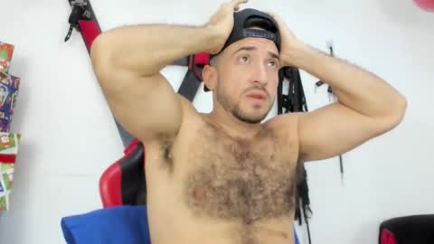 Tommy and Steven online show from December 17, 3:56 am