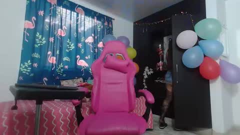 rous_kinky online show from February 17, 1:51 pm
