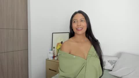 Snapshot of rouse_46 chatting on July 15, 5:18 pm Rouse online show from July 15, 5:18 pm