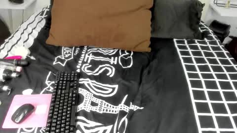 rouse_sexy_hotxx77 online show from November 29, 1:08 am