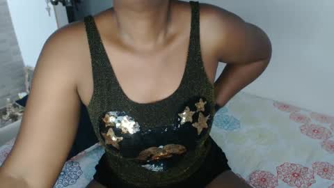 luxa online show from January 24, 1:36 pm