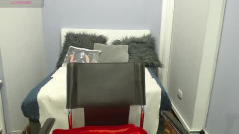 amber online show from April 13, 1:05 pm