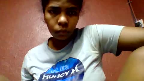 rovaelyah online show from June 9, 1:28 am