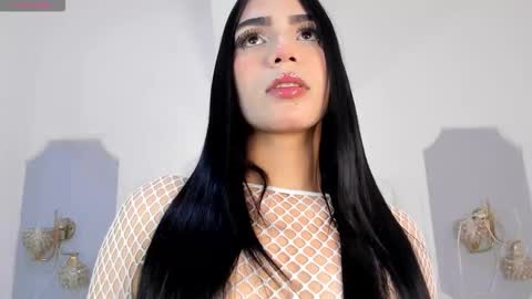 roxana_scott1 online show from February 10, 3:43 am