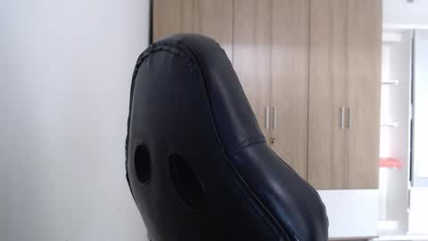 Roxana online show from March 6, 9:00 pm