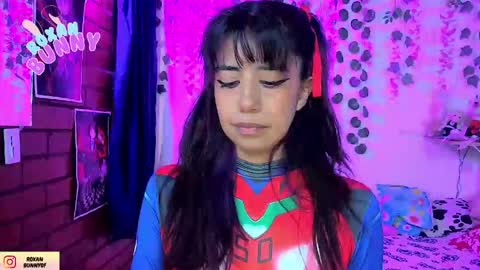 roxxy online show from April 10, 5:23 am