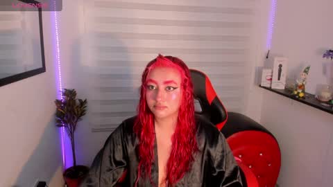 roxanne online show from April 8, 12:38 pm