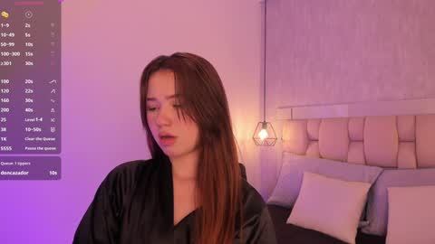 Roxie  online show from January 29, 1:58 am