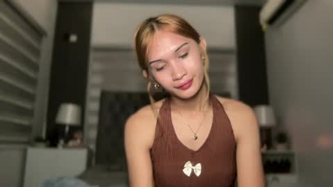 Snapshot of roxie_walton69x chatting on July 9, 6:45 pm Roxie online show from July 9, 6:45 pm