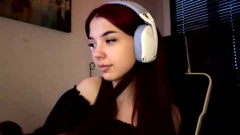 Hana online show from April 15, 3:41 pm