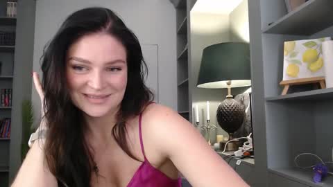 roxxiejet online show from October 14, 8:37 am