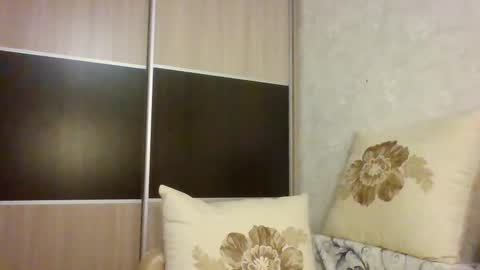 Snapshot of roxxywharton chatting on January 14, 1:28 pm Roxxy Wharton online show from January 14, 1:28 pm