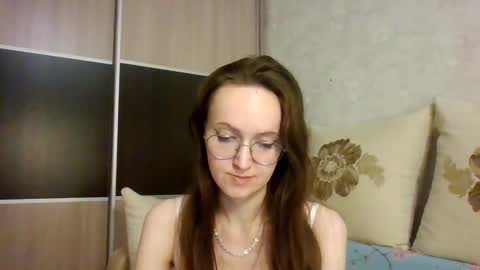 Snapshot of roxxywharton chatting on February 7, 2:15 pm Roxxy Wharton online show from February 7, 2:15 pm