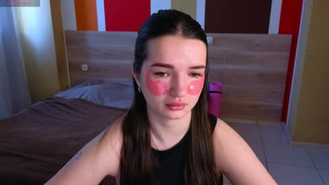 Roxy online show from April 3, 4:32 am