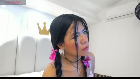 Roxy online show from May 3, 11:27 am