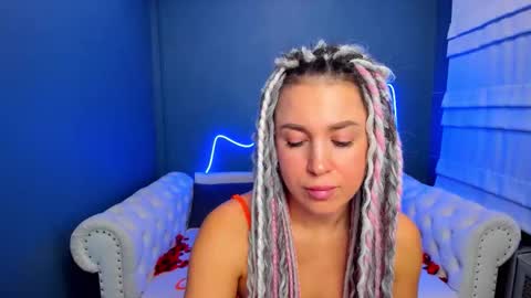 Roxy online show from December 3, 2:08 am