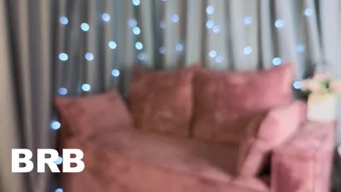 Snapshot of roxy_riot_ chatting on January 30, 4:48 am roxy_riot_ online show from January 30, 4:48 am