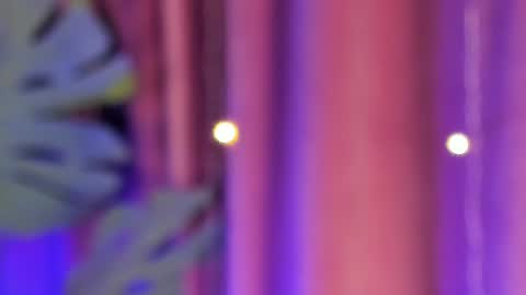 Snapshot of roxy_riot_ chatting on February 9, 4:25 am roxy_riot_ online show from February 9, 4:25 am