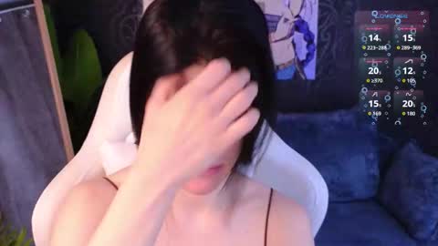 Snapshot of roxy_riot_ chatting on February 28, 1:28 am roxy_riot_ online show from February 28, 1:28 am