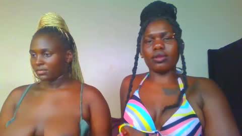 Snapshot of royal_goddes chatting on March 2, 9:01 pm goddes online show from March 2, 9:01 pm