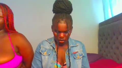 Snapshot of royal_goddes chatting on March 12, 5:24 am goddes online show from March 12, 5:24 am