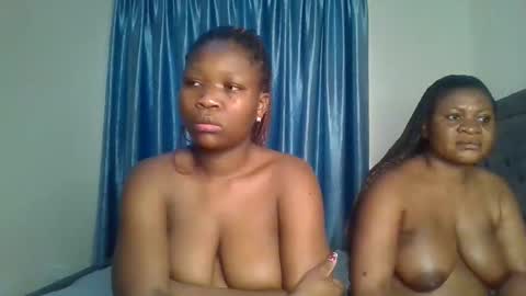 Snapshot of royal_goddes chatting on October 22, 11:54 am goddes online show from October 22, 11:54 am