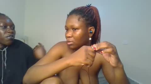 Snapshot of royal_goddes chatting on October 31, 1:45 pm goddes online show from October 31, 1:45 pm