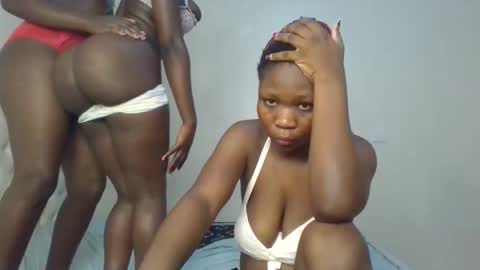 Snapshot of royal_goddes chatting on November 10, 12:48 pm goddes online show from November 10, 12:48 pm