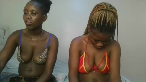 Snapshot of royal_goddes chatting on November 28, 11:57 am goddes online show from November 28, 11:57 am