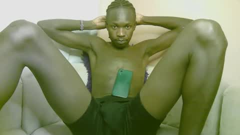 royalty254 online show from April 26, 5:05 am