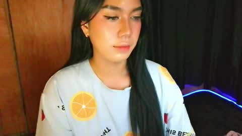 Prince and Princess online show from May 13, 1:52 pm