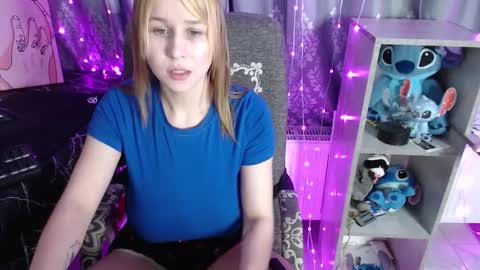 angela online show from February 4, 3:34 am