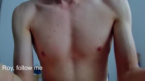 Roy online show from February 4, 3:29 pm