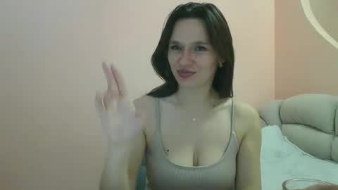 Snapshot of roza05x chatting on October 24, 9:11 pm Roza05x online show from October 24, 9:11 pm