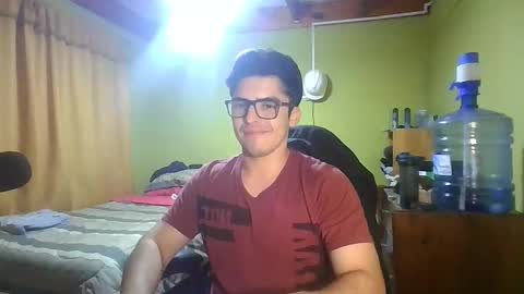 Snapshot of rpaulo25 chatting on December 21, 3:57 am rpaulo25 online show from December 21, 3:57 am