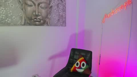 POOL online show from May 31, 2:42 am