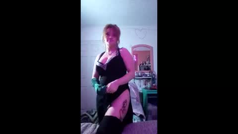 rraineonme online show from February 24, 10:02 am