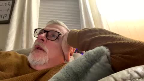 rs006 online show from December 15, 3:22 am